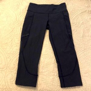 Lululemon Reflective Crop Runners